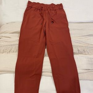 Lululemon On the Fly Pant 25"